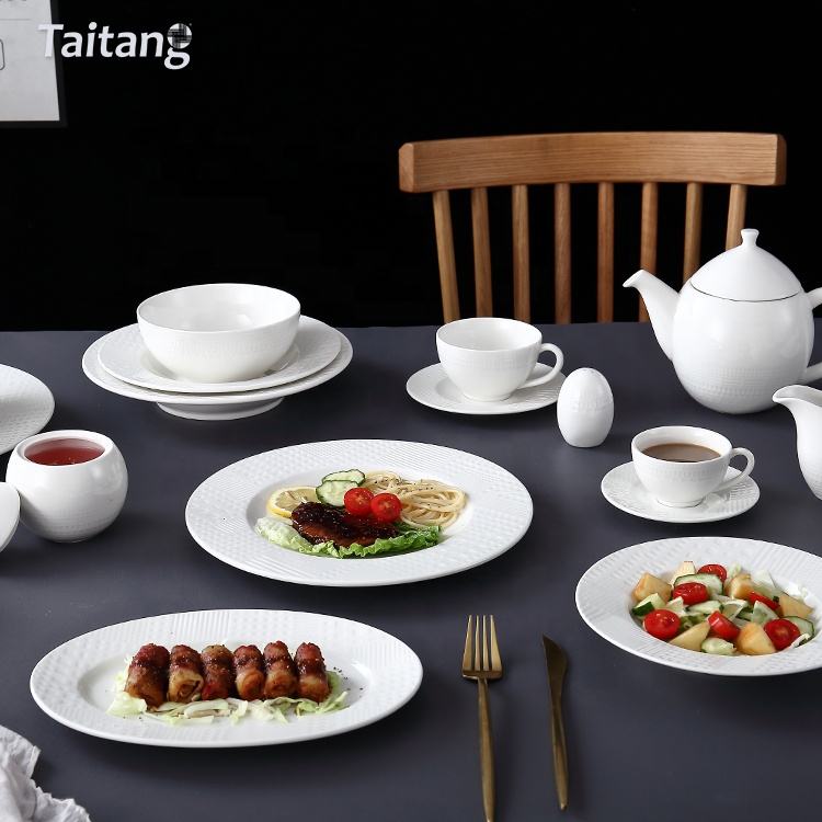 格調係（xì）列-純白陶瓷（cí）餐具